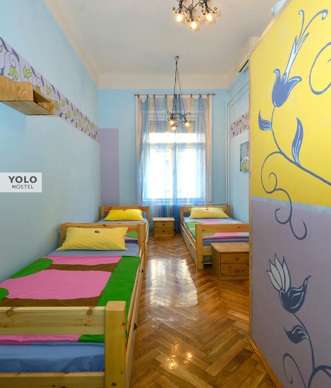 Yolo Hostel Будапешт Номер фото